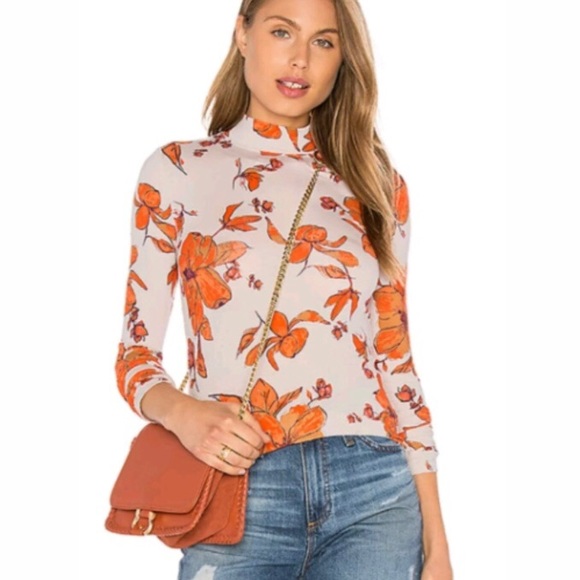 Free People Tops - Free People gorgeous mock neck top
